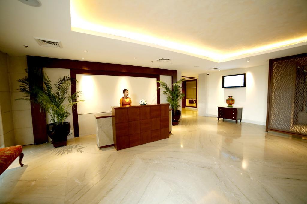 The Lalit Traveller- Airport Hotel Jaipur Exterior photo
